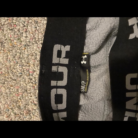 Under Armor Pants - Picture 2 of 2